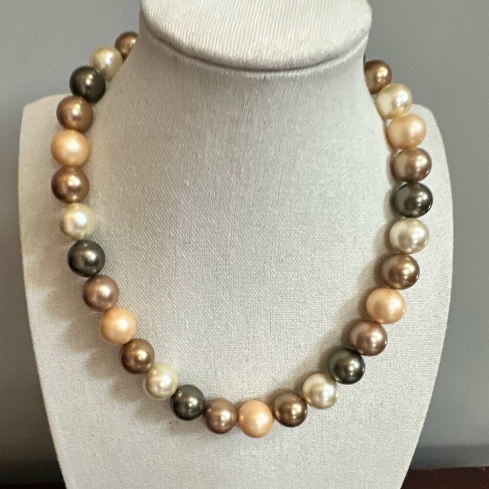 Minimalist Faux Pearl Single Strand Necklace Costume Jewelry Preppy Retro